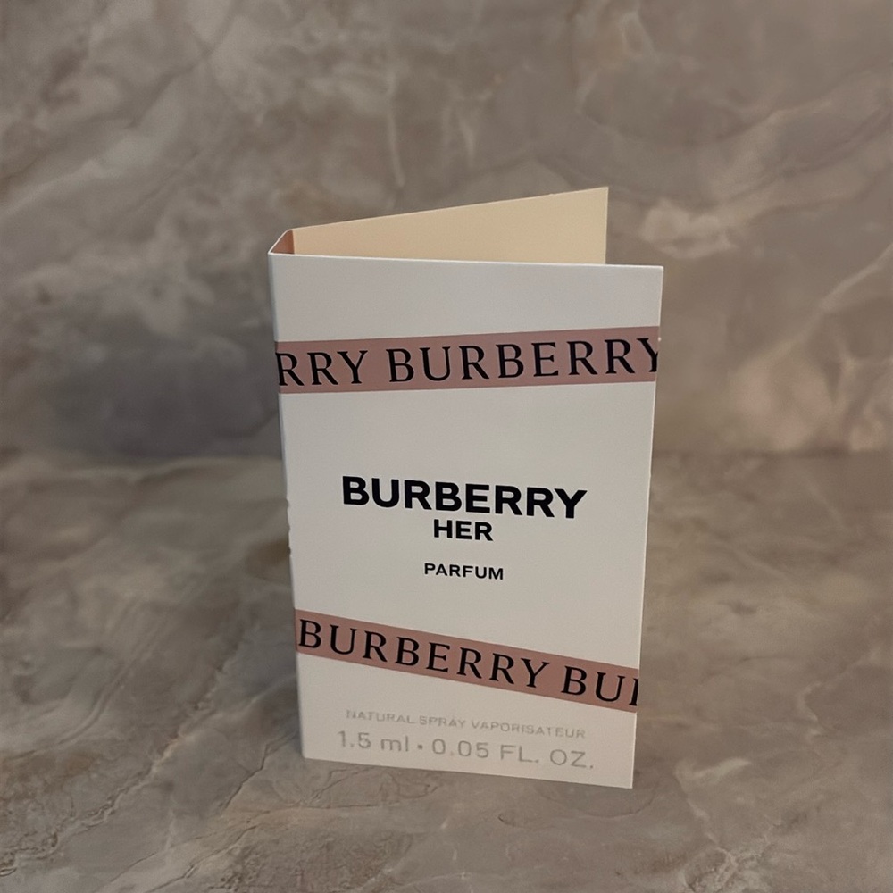❤️ 4 for $20 Burberry Her Mini Travel Vial NEW